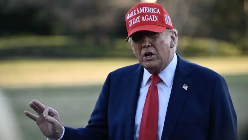 Trump, Ukrayna Krizinde Kendini Öven Şaşırtıcı Bir Paylaşımda Bulundu