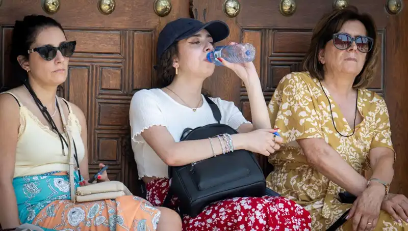 23 İlde 40 Dereceyi Aşan Sıcaklıklar, Sağlık ve Tarım Üzerindeki Etkileri Nedir?