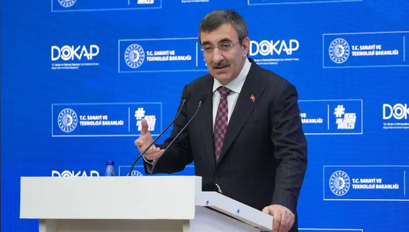 Cevdet Yılmaz'dan Kritik Ekonomi Açıklamaları: Enflasyonla Mücadele Zamanı