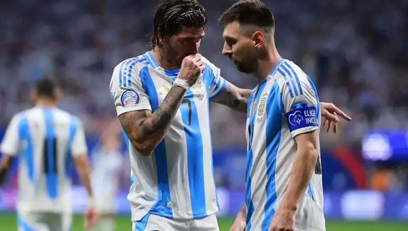 Rodrigo de Paul, Messi ile Yeniden Bir Araya Geldi: Futbolseverlerin Beklediği Buluşma