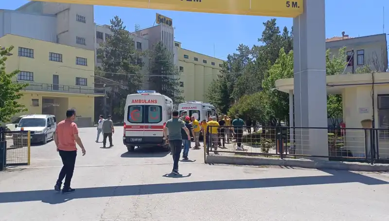 Çorum'daki Un Fabrikasında Patlama: Yaralı Sayısı Artıyor, Detaylar Ortaya Çıkıyor