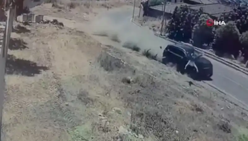 15 Yaşındaki Genç Sürücünün Korkunç Kaza: Yayaya Çarpıp Hayatını Kaybetti