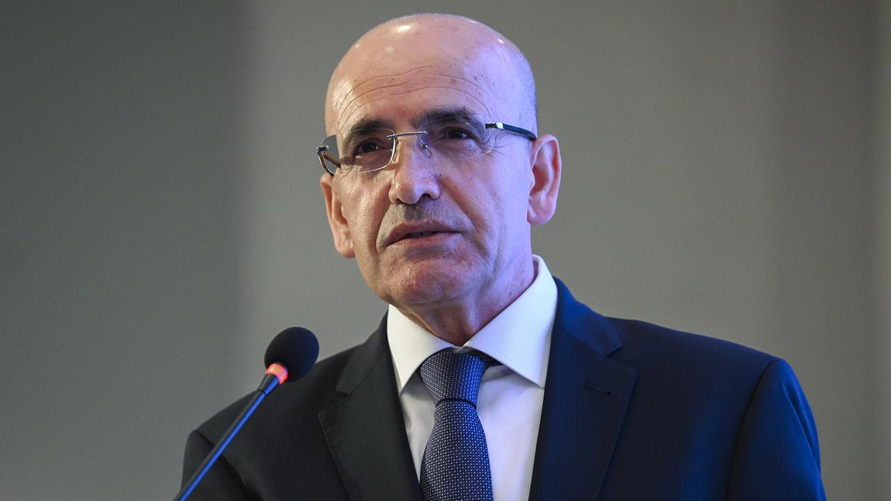 Bakan Şimşek'ten Enflasyon Tahmini: 2025 Yılında Yüzde 27,1 Bekleniyor