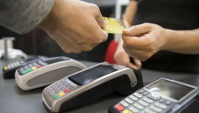 Kartlı Harcamalarınızda Gizli Artış: Tüketicileri Ne Bekliyor?