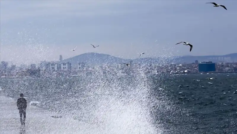 Marmara ve Ege’de Şiddetli Rüzgarla İlgili Acil Uyarı Geldi!