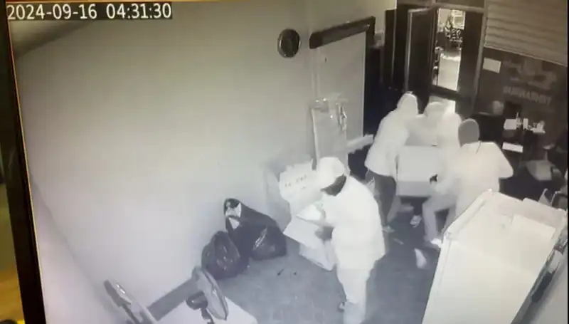 Hırsızlar Binlerce Liralık Kasayı Çalıp Kaçtılar, Şok Eden Detaylar Ortaya Çıktı!