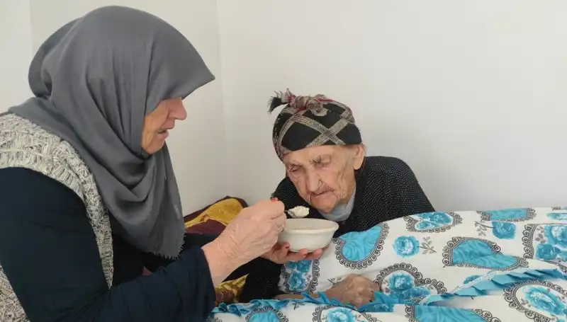 102 Yaşındaki Kezik Nine: Hayatında Hiç Doktora Gitmedi, Uzun Yaşam Sırrı Ne?