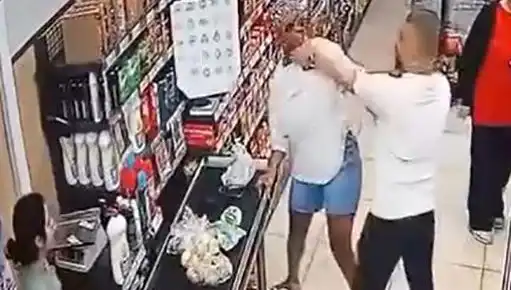 Market Kasa Sırasında Yaşanan Saldırı Olayı, Çocuğun Gözleri Önünde Gerçekleşti