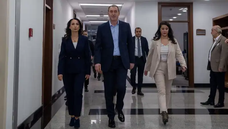 DEM Parti Heyeti Siyasi Turda: Kritik Görüşmeler Bugün Gerçekleşiyor