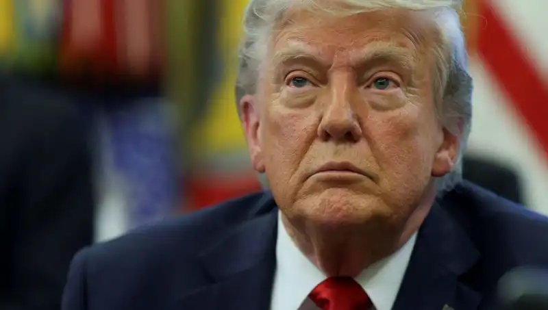 Trump: "Hem Ülkeyi Hem Dünyayı Yönetiyorum" Diyerek Yeniden Söz Sahibi Oldu
