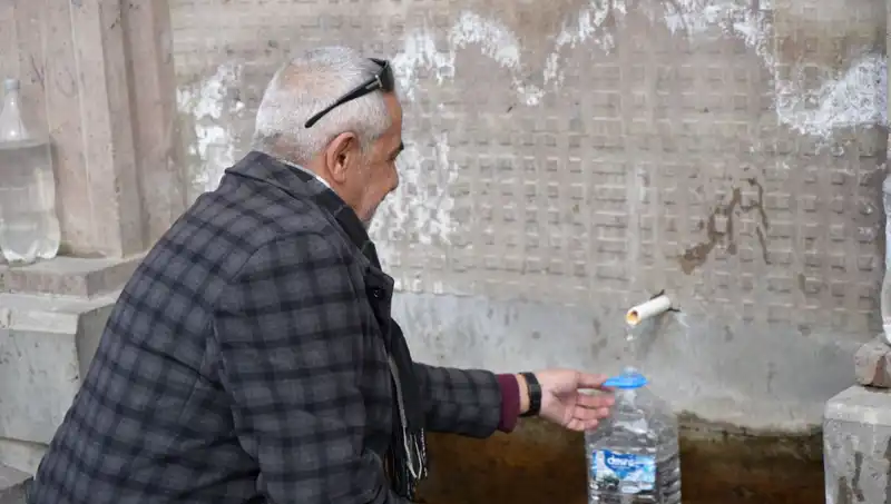 Erzincan'da Sağlıklı Yaşamın Sırrı: Tuzsuz Su Şişeleri