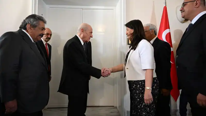 Bahçeli, DEM Parti Heyetini Kabul Ederek Siyasi Gündemi Belirledi