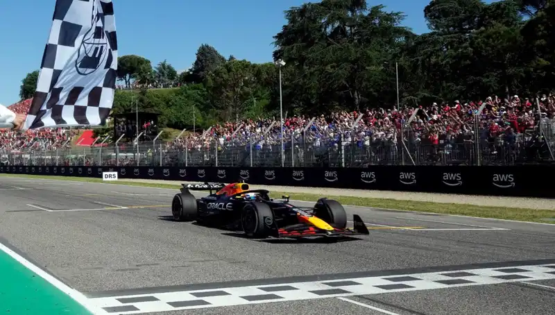 Monako’da Formula 1 Heyecanı: Pisti Sarmalayan Yarış Tutkusu