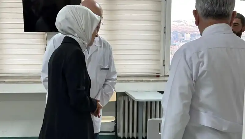 Metan Gazından Zehirlenen Askerlere Bakan Göktaş’tan Moral Ziyareti