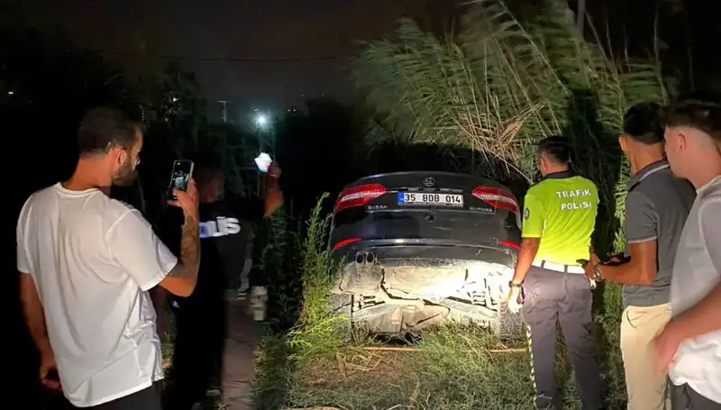 Dur İhtarına Uymayan Trafik Magandası Dere Yatağına Düştü: O Anlar Kamerada