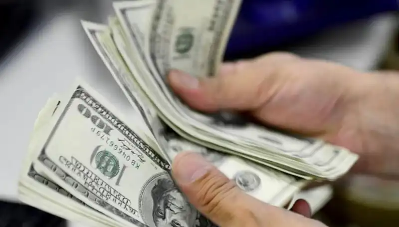 Dolar ve Euro Kurlarında Son Durum: 30 Nisan 2024'te Hangi Rakamlar Geçerli?