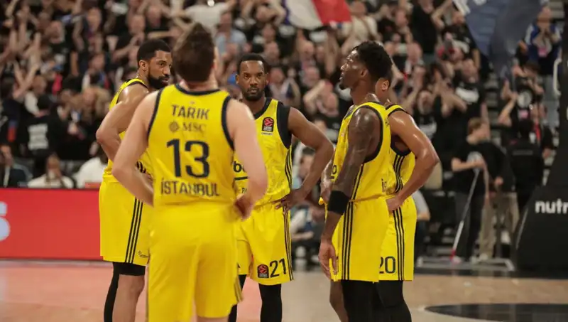 Fenerbahçe, Panathinaikos'u yenerek final hedefini gerçekleştirecek mi?
