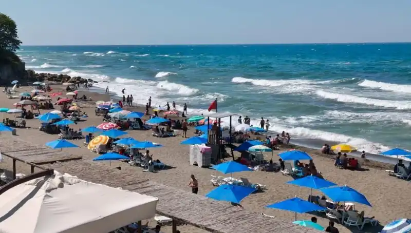 Akçakoca'da Bu Yaz Deniz Keyfi Yasaklandı mı? Detaylar Burada!