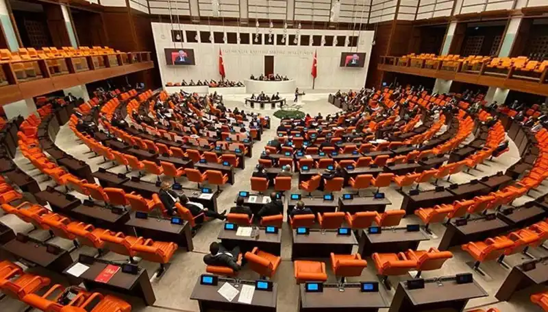 Meclis’te Yeni Haftada Gündem Yoğun: Önemli Tartışmalar ve Beklentiler