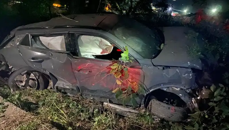 Alkollü Sürücünün Feci Kaza Anı Kameralara Yansıdı: Araç Hurdaya Döndü