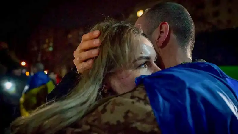 Ukrayna ve Rusya 175'er Savaş Esirini Takas Etti: Yeni Bir Dönem Mi Başlıyor?