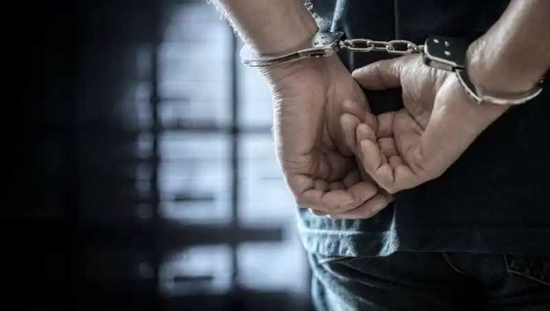 Bıçakla Öldürmeye Müebbet Hapis Cezası: Yargının Son Kararı
