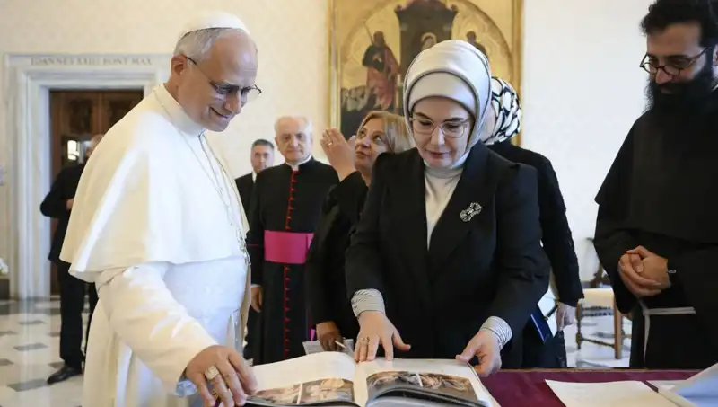 Emine Erdoğan ve Papa Leo: Gazze Meselesi Üzerine Tarihi Buluşma