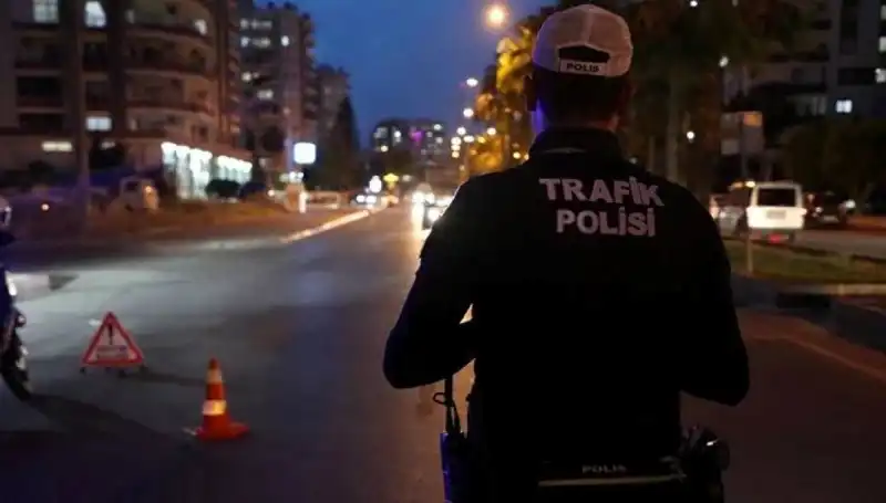 Sosyal Medyada Paylaşılan İzinsiz Video Yüzünden İki Sürücüye 53 Bin Lira Ceza