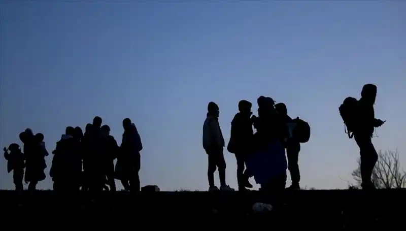 Edirne'de Düzensiz Göçmenlere Yönelik Operasyon: 21 Kişi Yakalandı