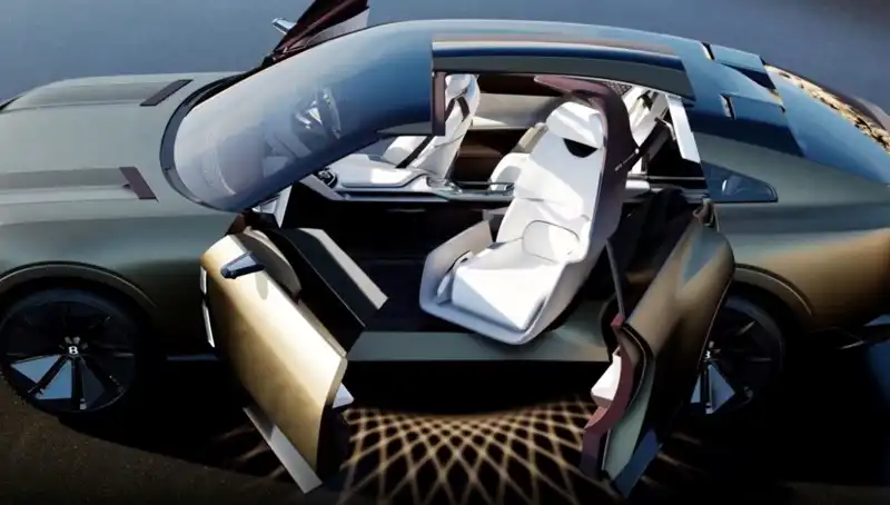 Lüks Otomobil Tutkunlarını Büyüleyen Bentley EXP 15 Concept Tanıtıldı