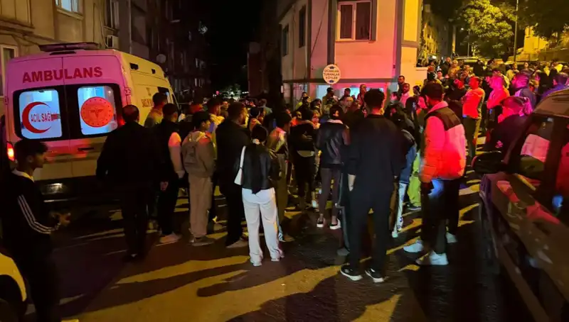 Balıkesir Sokaklarında Korkunç Kavga: Sopayla Başladı, Kesici Aletle Sonlandı!