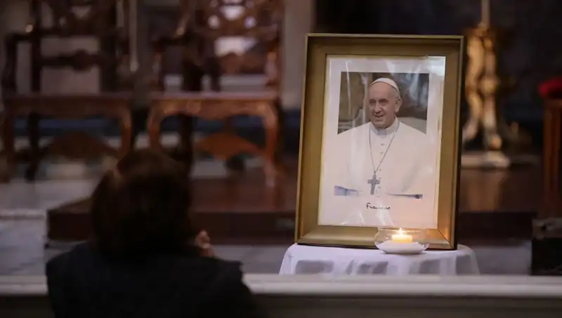 Papa Francis’in Vasiyeti ve Cenaze Töreninin Gizli Ayrıntıları Açığa Çıktı