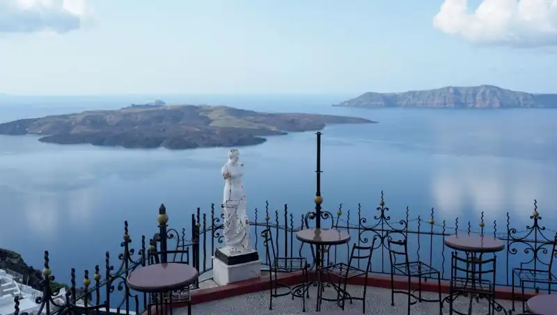Santorini'de Korkutan İddia: Ada Su Altında Kalabilir mi?