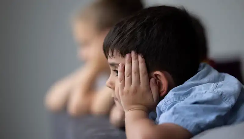 Otizm Erkeklerde Neden Daha Yaygın? Araştırmalar Endişe Verici Bulgular Ortaya Koyuyor