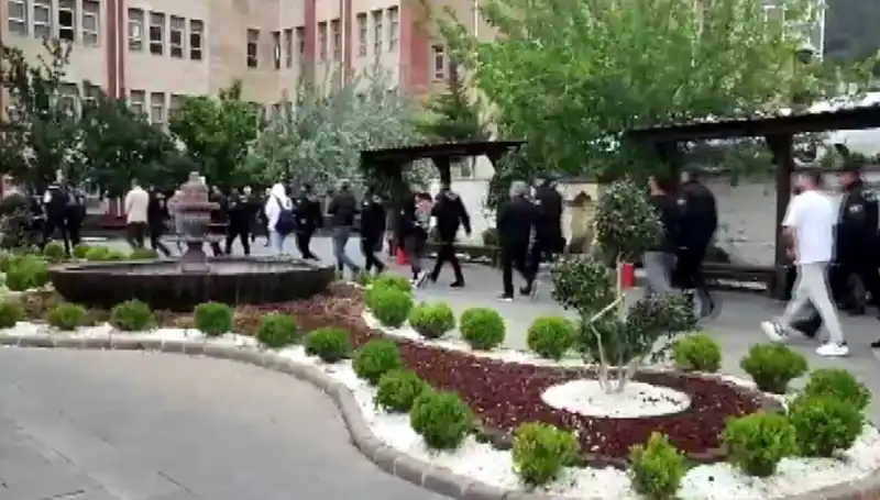 200 Milyon Liralık Vurgun: Başarılı Operasyonda 16 Kişi Tutuklandı