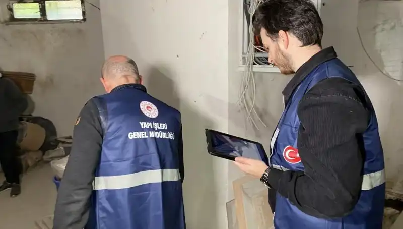 Silivri Depreminin Ardından İstanbul’da Hasar Tespit Çalışmaları Hız Kesmeden Devam Ediyor