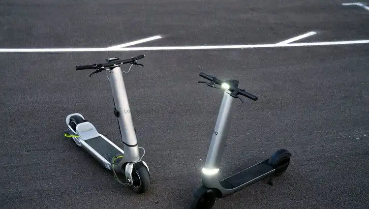 Elektrikli Scooter’larda Devrim: Trafiğe Çıkması Yasak Mükemmel Hız