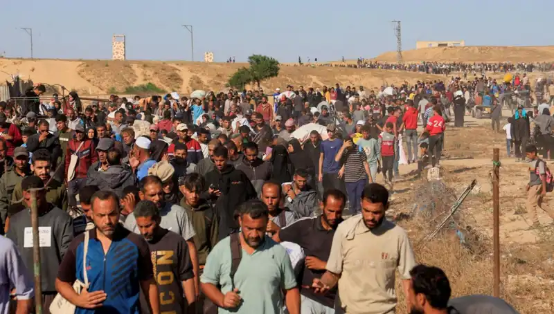 Gazze'de İnsani Yardım Bekleyenlere Açılan Ateş: 15 Filistinli Hayatını Kaybetti