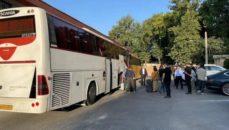 Şiraz'da Feci Kaza: Devrilen Otobüste 21 Kişi Hayatını Kaybetti