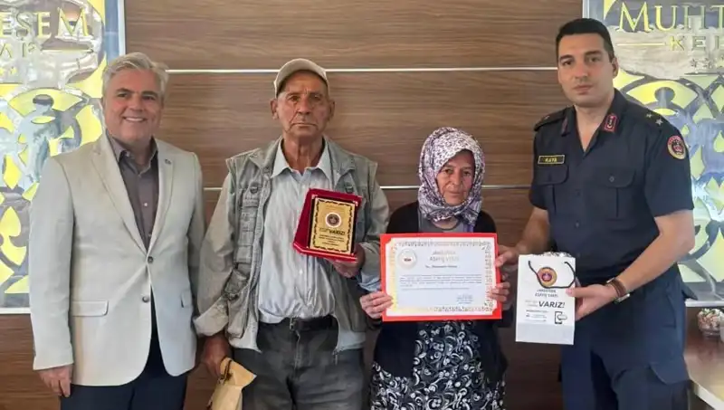 Tek Vararlıklarını Jandarmaya Bağışlayarak Tüm Ülkeye Örnek Oldular