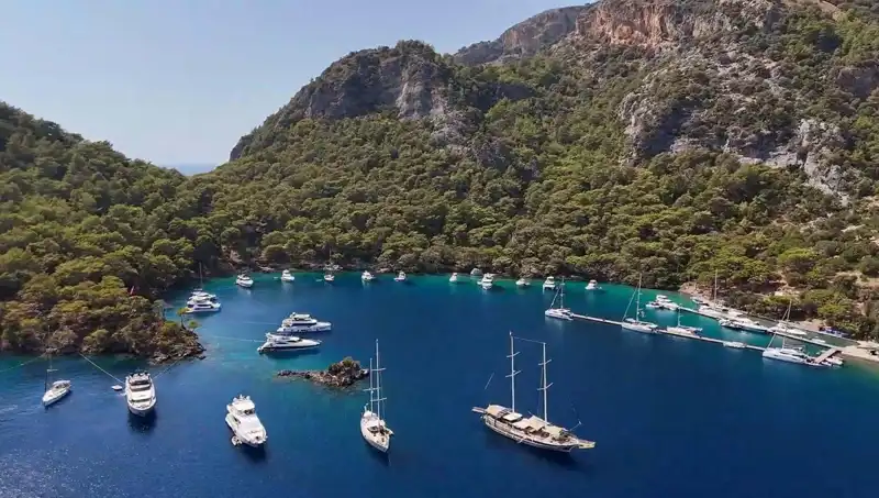 Göcek'in Koylarında Yeni Müzik Yasağı: Yerli ve Yabancı Tatilciler Ne Düşünüyor?