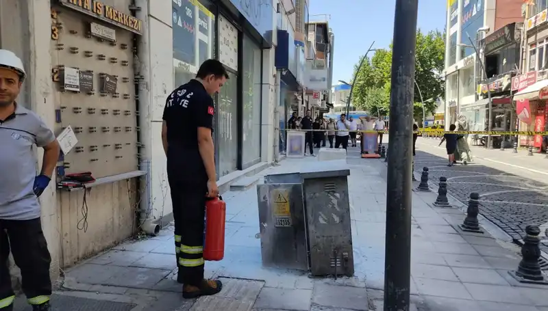 Cadde Ortasında Korkutan Patlama: Şehir Sarsıldı!
