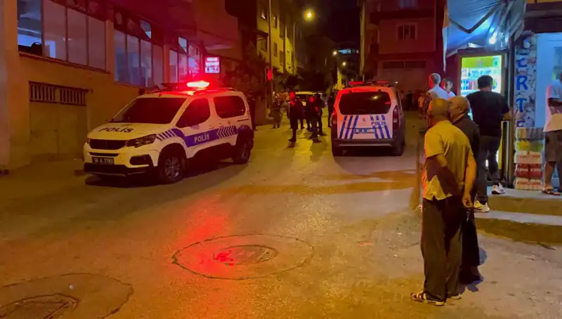 Firari Hükümlüyü Yakalamak İçin Birçok Engelleme: Polisi Yaralayan Suçlular