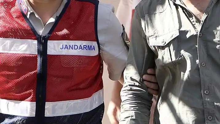 57 Suç Kaydı ile Aranan Şahıs Kırşehir'de Polis Tarafından Yakalandı