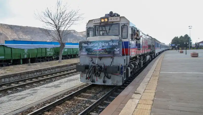 Van ile Tahran Arası Tren Seferleri ile Yeni Bir Ulaşım Dönemi Başlıyor