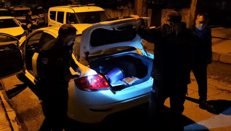 Polisi atlatan sürücünün ehliyetine tam 7 yıl el konuldu!