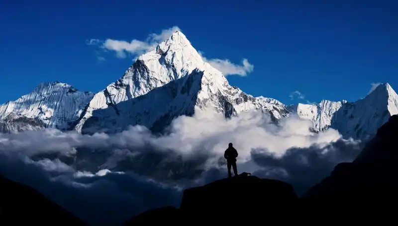 Everest Dağı'nda Yeni Bir Dönem: Tırmanış Deneyimi Radikal Şekilde Değişiyor