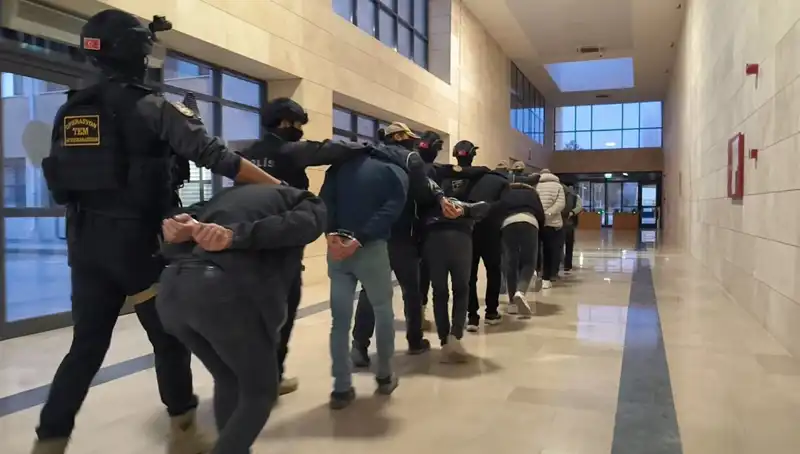 Türkiye’nin 47 İlinde DAEŞ Operasyonu: 298 Şüpheli Gözaltına Alındı