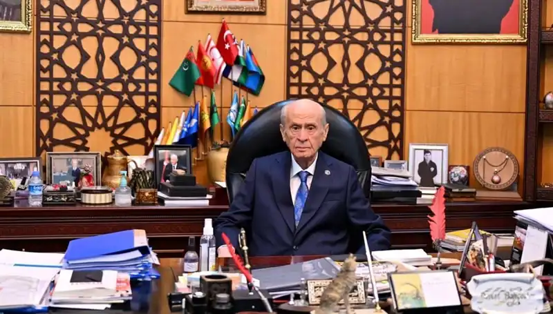 Galatasaray'ın Süper Lig Zaferine Bahçeli'den 'Tebrikler' Mesajı