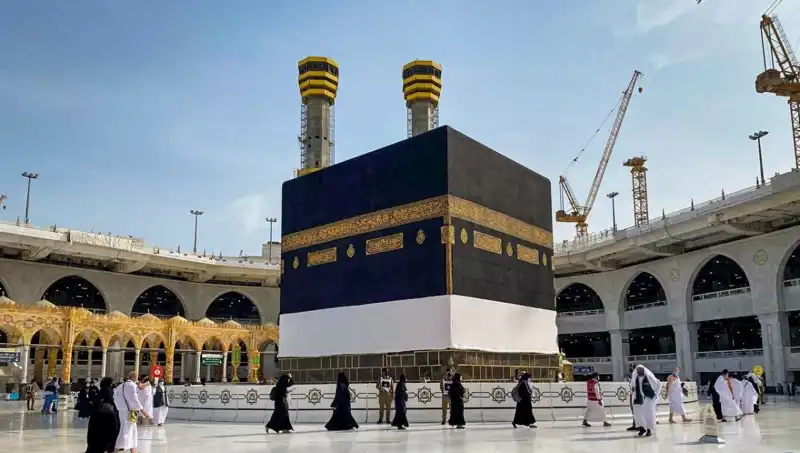 2026 Hac Ön Kayıt Süreci Başladı: Kura Çekimi ve Ücretler Hakkında Bilgi Geldi!